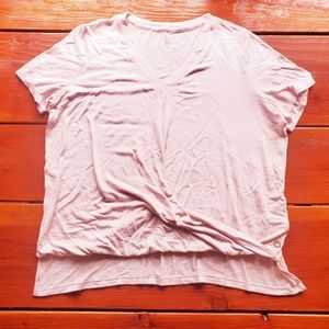 Calvin Klein Light pink v-neck tee Size XL